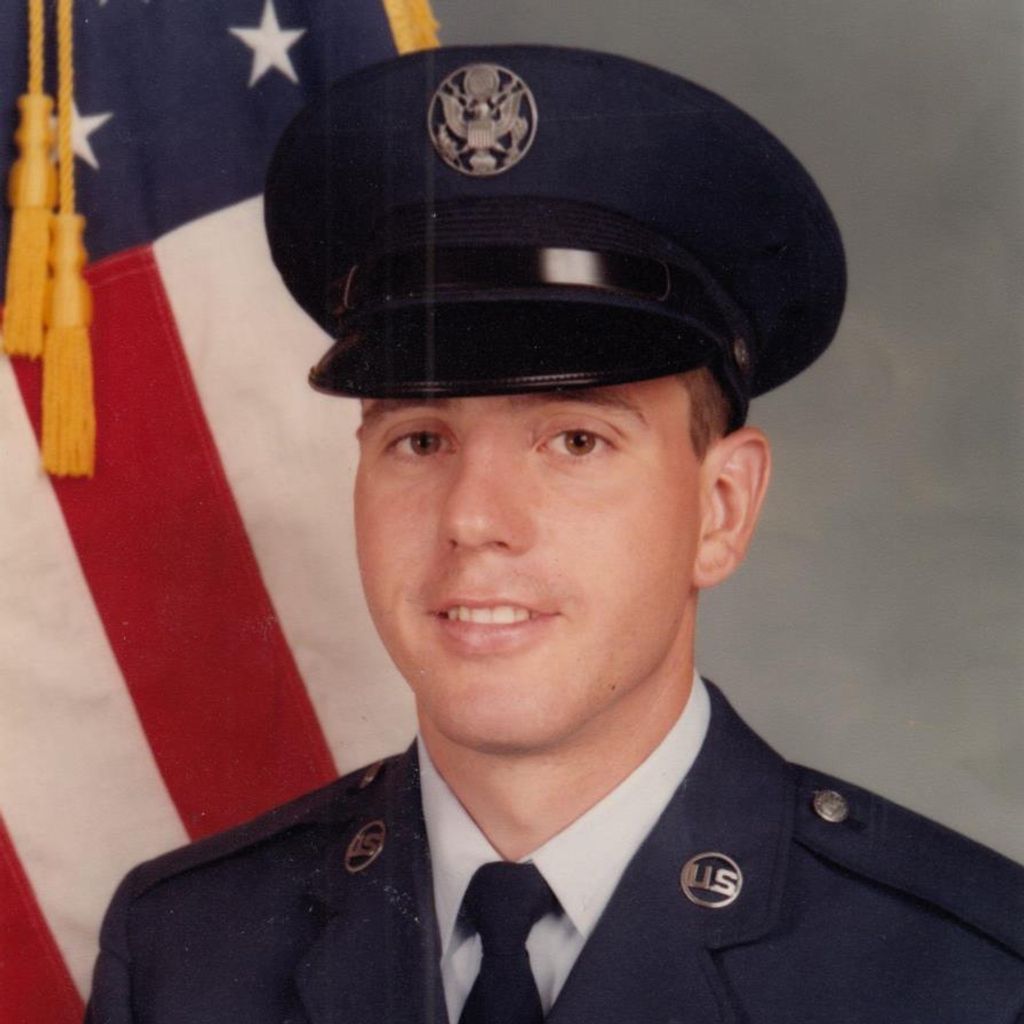 Russell Mark Hiatt Profile Photo