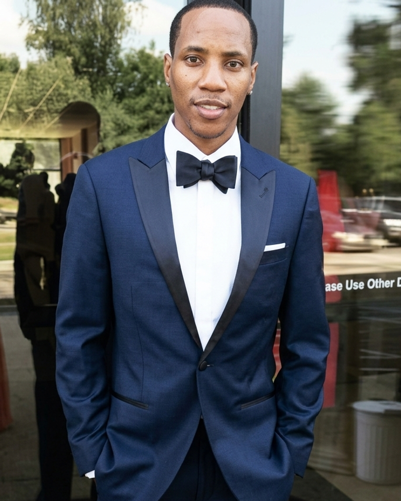 Dwayne Lyons