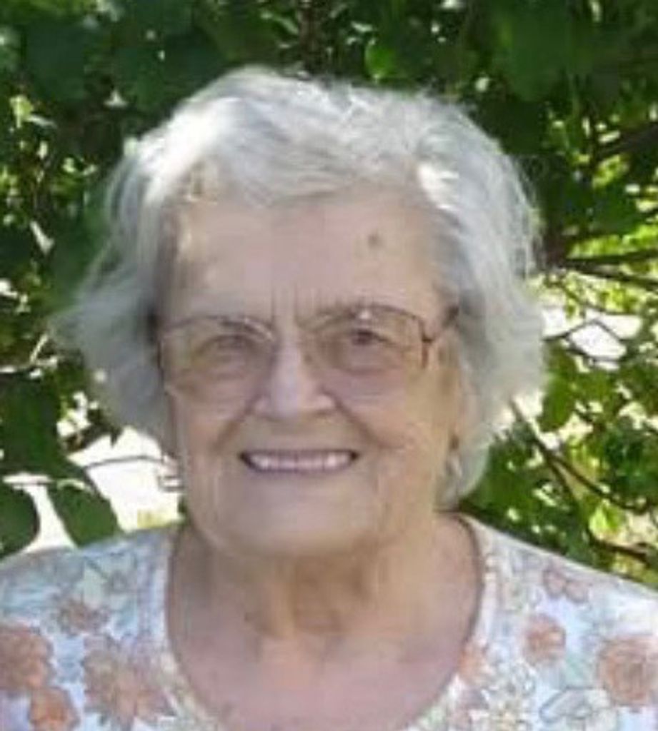 Danila Anna Daddario