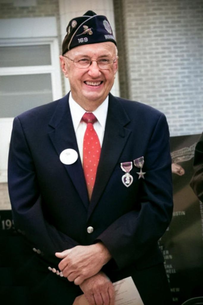 Gene Charles Grossenburg Profile Photo