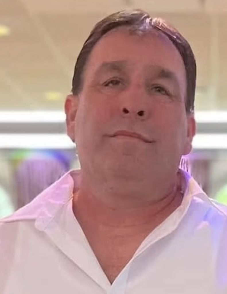 Robert Mason Profile Photo