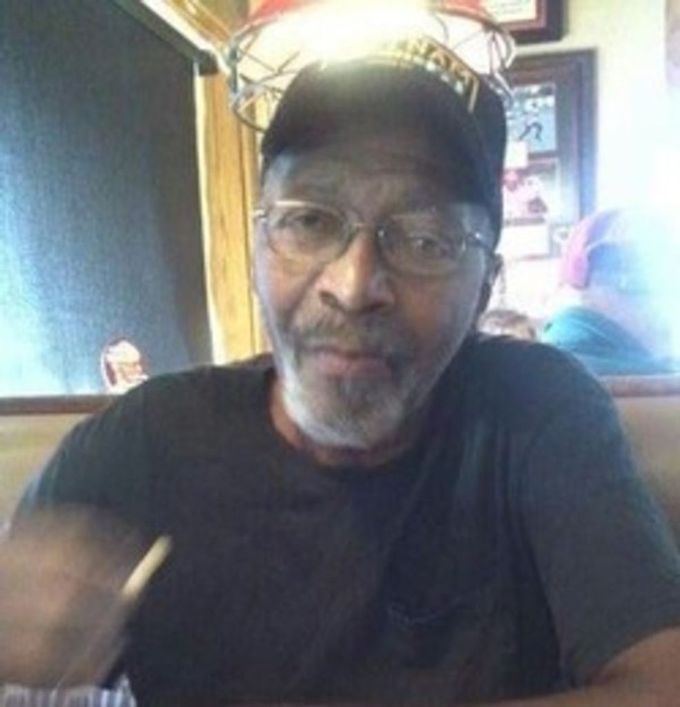 Charles Edward Francis, Sr. Profile Photo