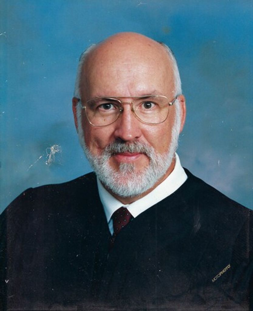 Robert Earl Howard Profile Photo
