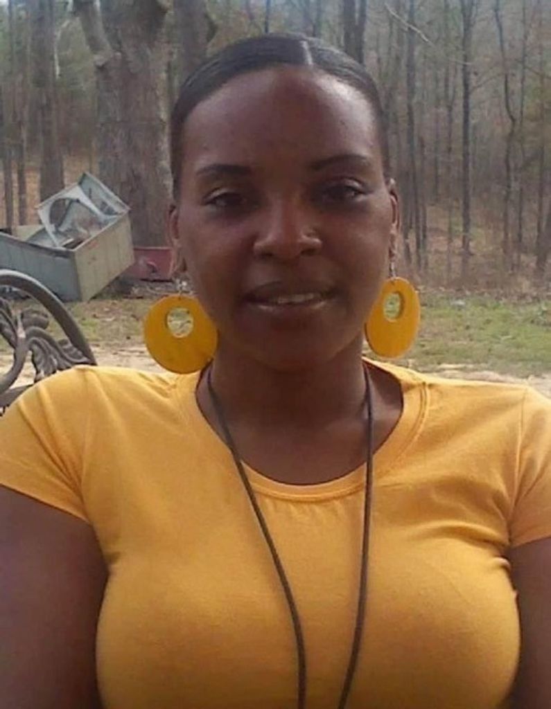 Latorya Sikeena Dennison Profile Photo