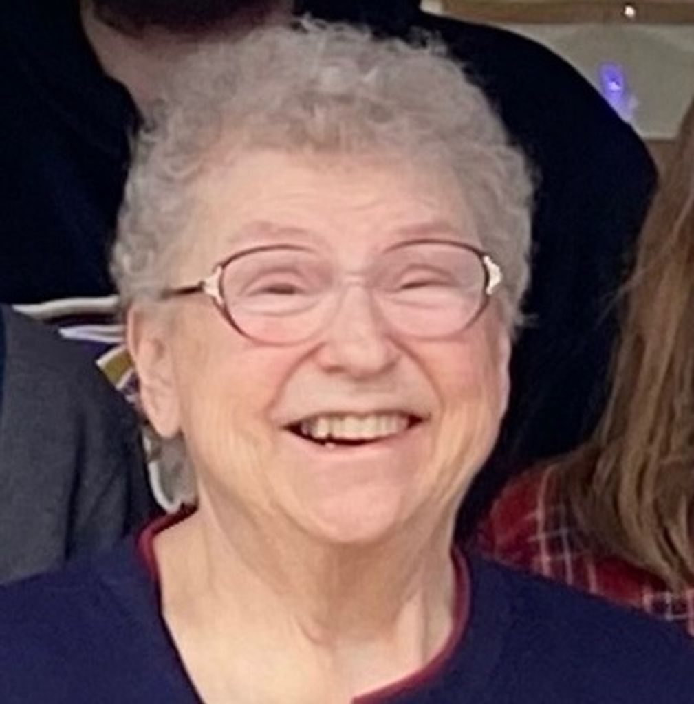 Suzanne "Suzie" V. Kurtz Profile Photo