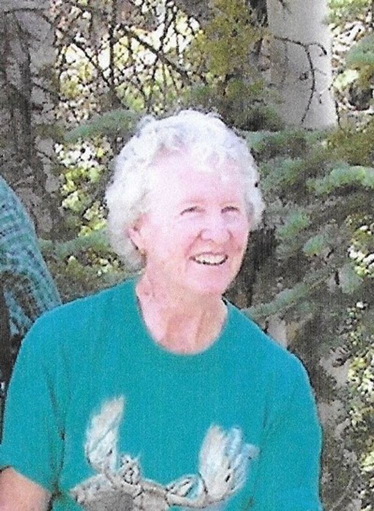 Edris Evelyn Moore Profile Photo