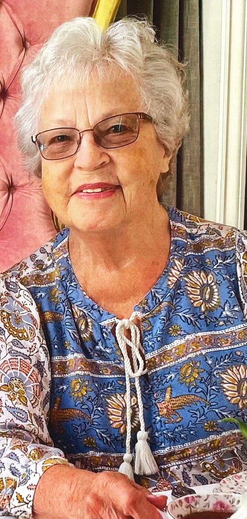 Lynette Alice Kempton Profile Photo