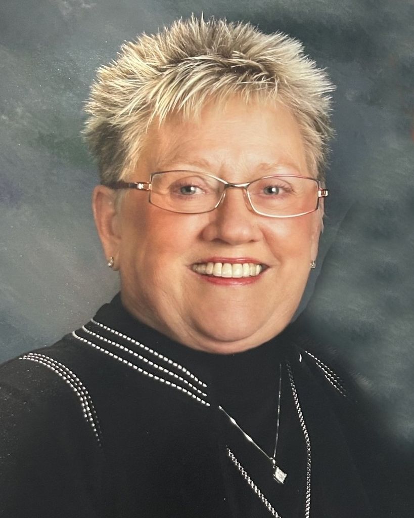 Dixie Joy Crouse Profile Photo