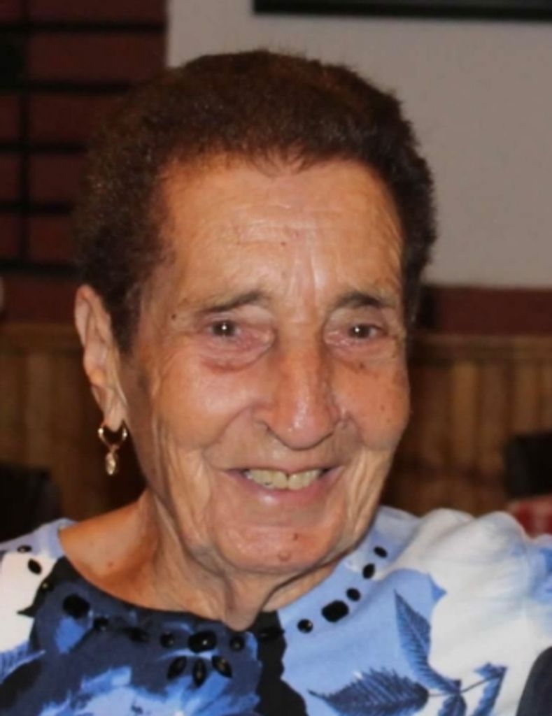Ana Simoes