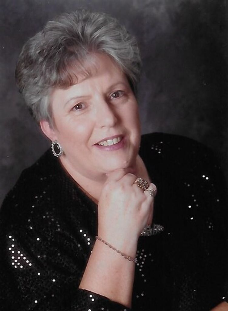 Elizabeth Jean Maciukiewicz Profile Photo