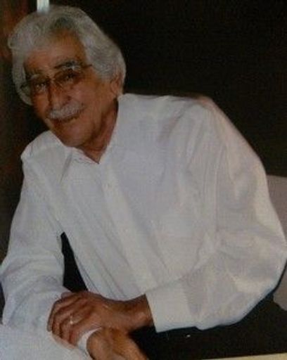 Arturo \ Griego Profile Photo