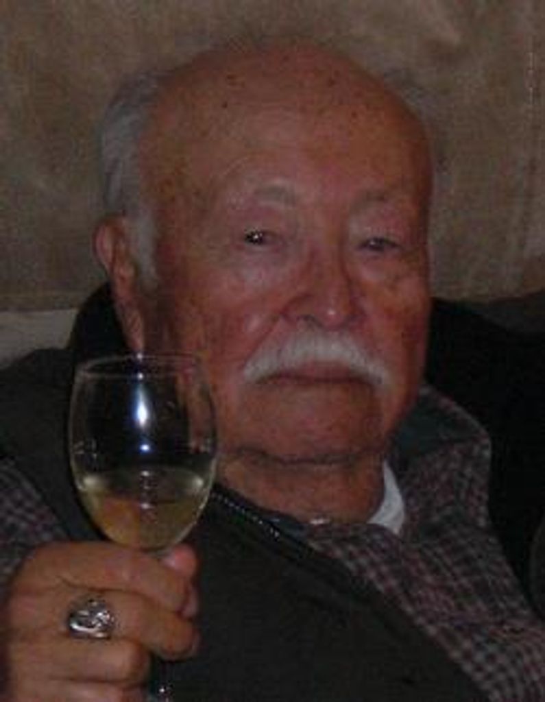 Manuel Loza Gonzalez