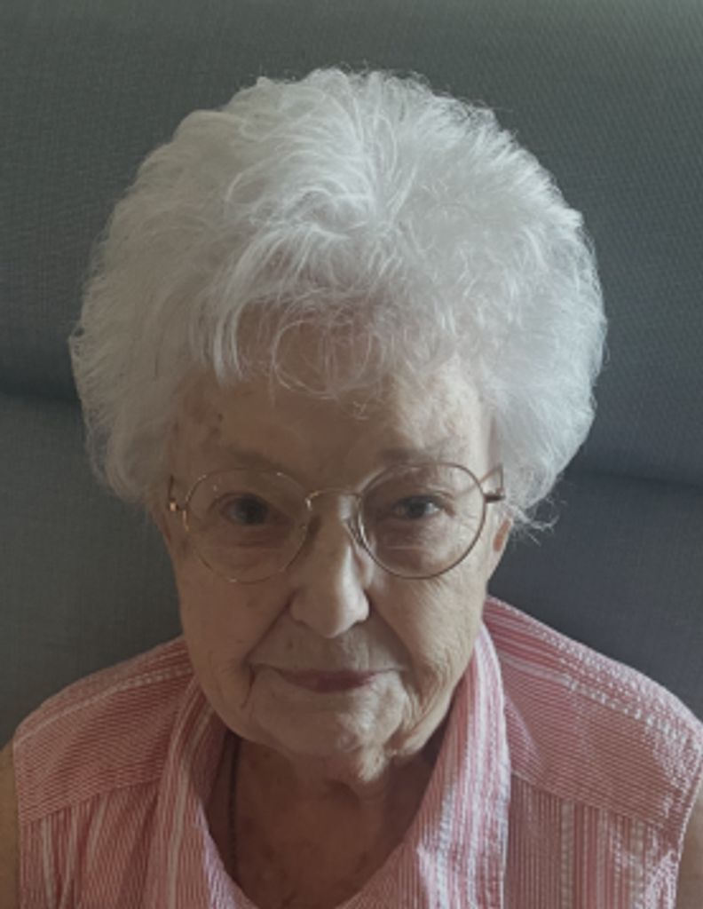Maxine Young Profile Photo