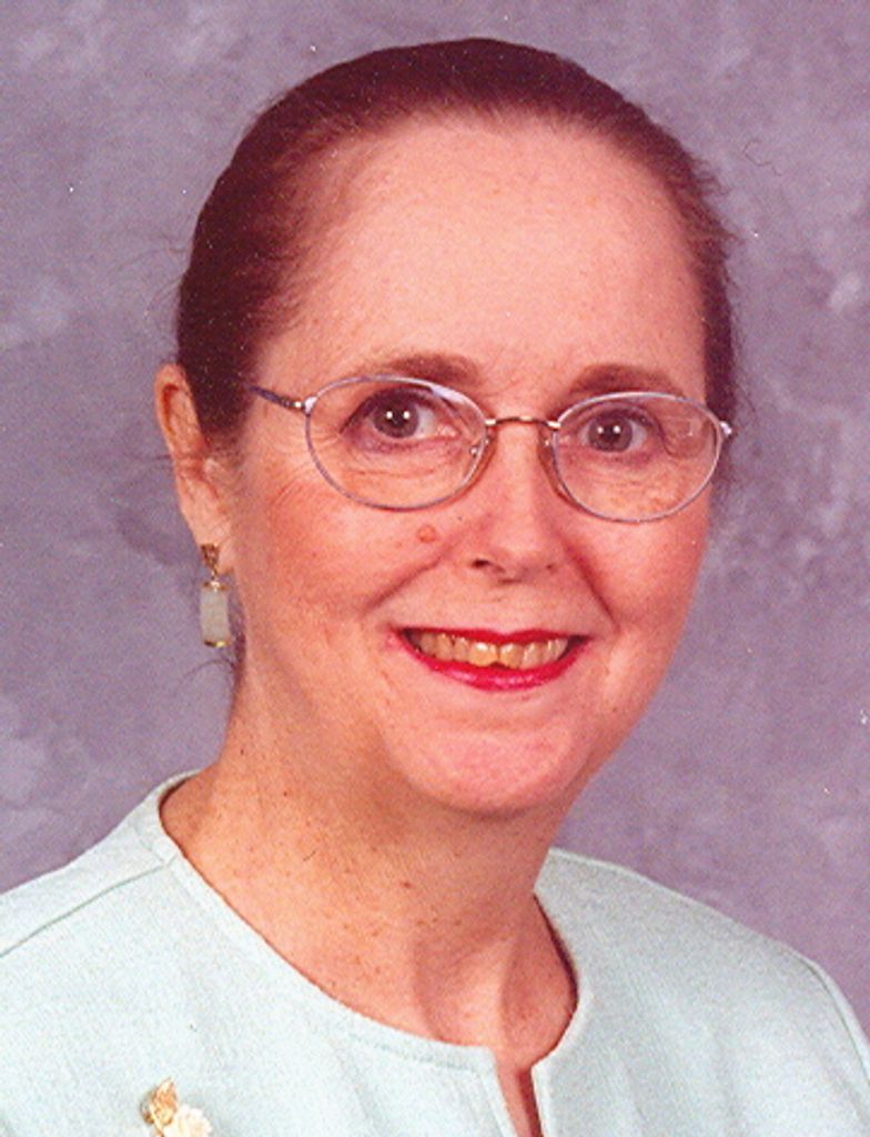 Edona Carter