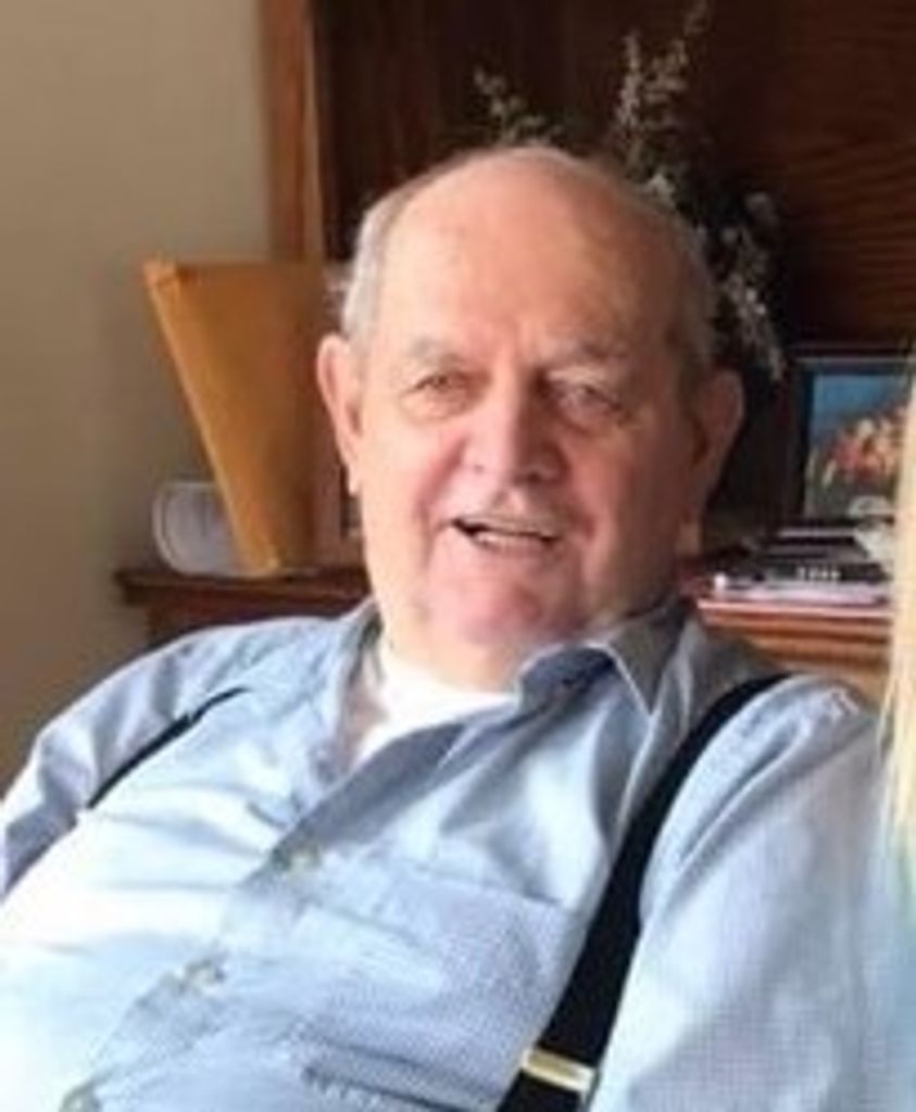 Lowell Mcnamee