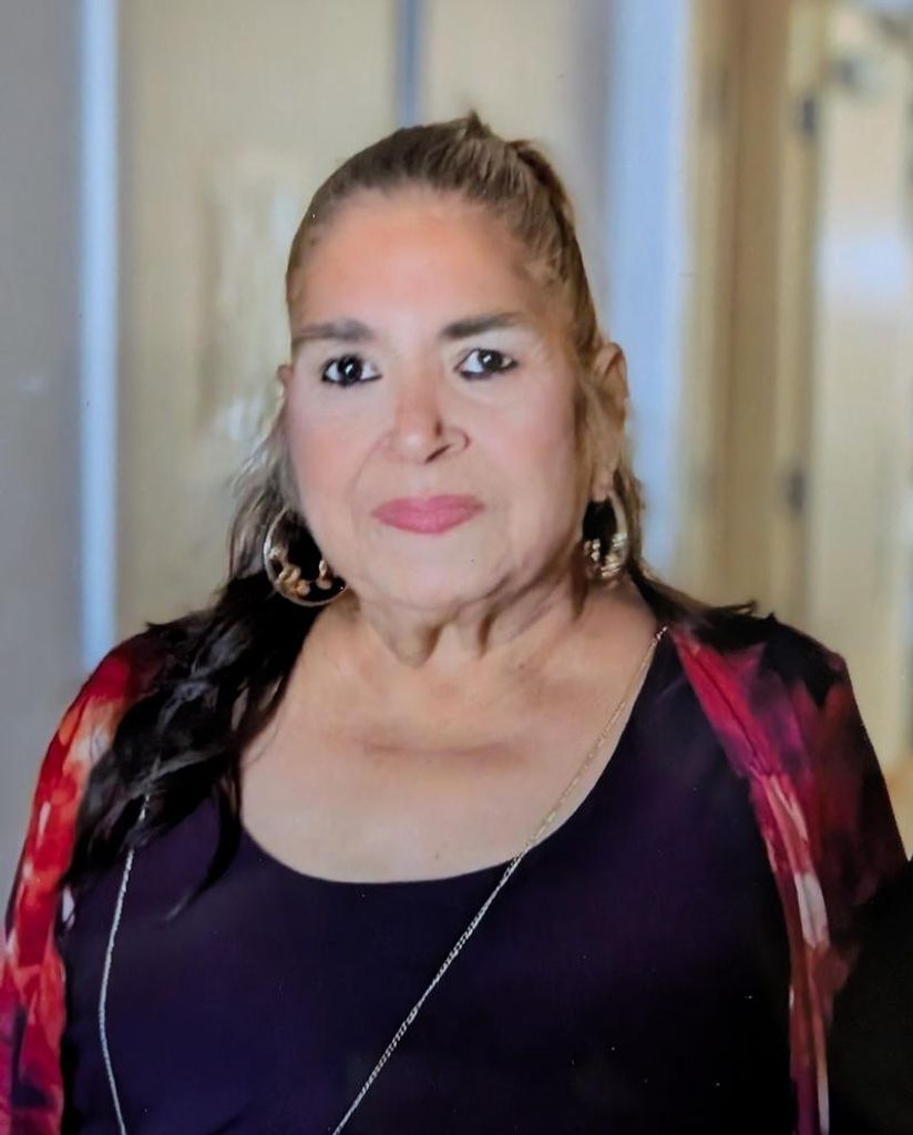 Silvia - Avila Profile Photo