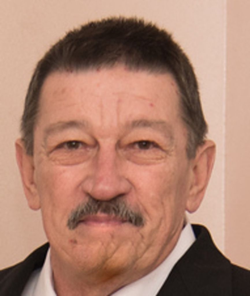 Romuald "Roman" Kuczek Profile Photo