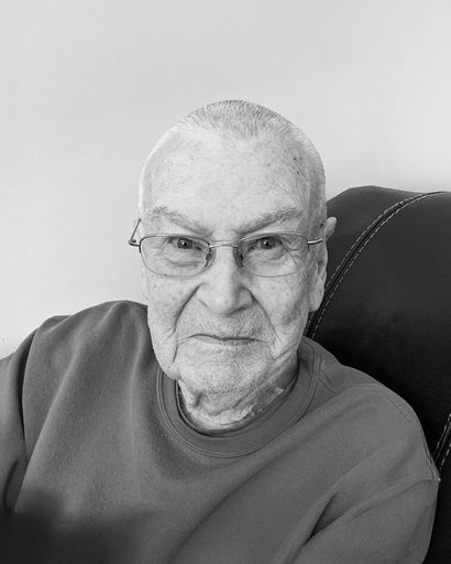 Bill E. Towell's obituary image