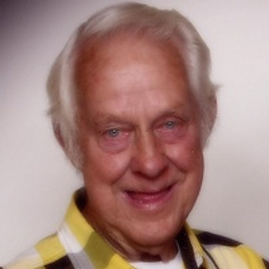 Bernard "Bernie" E Erickson