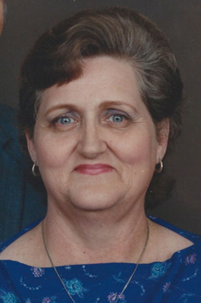Carolyn Kay (Hollaway)  Cleveland