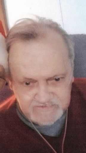 Daniel Blachowski Profile Photo