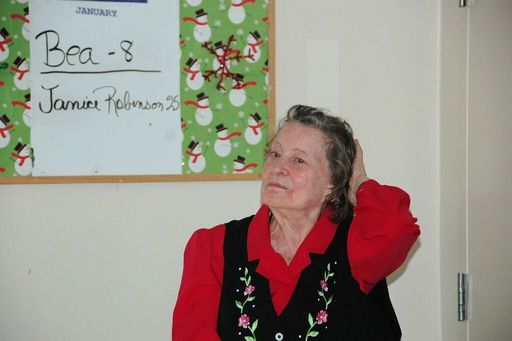 Beatrice Smith photo gallery thumbnail 19 of 91