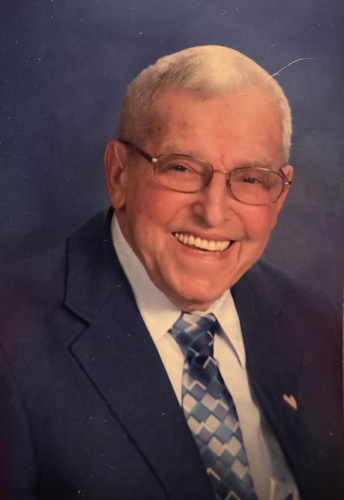 Lawrence Hale Profile Photo