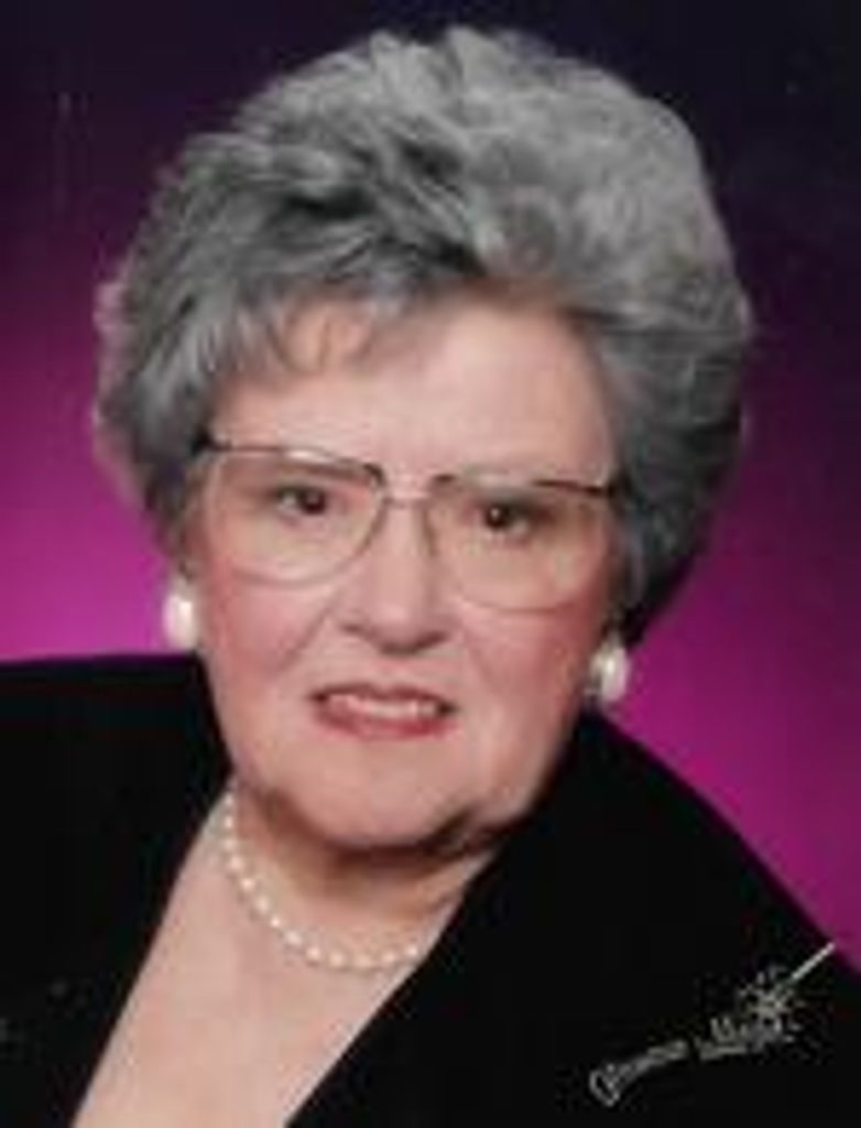 Lillian  Bragg Mrs.