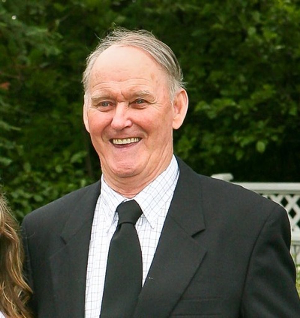 Harvey Brett Profile Photo