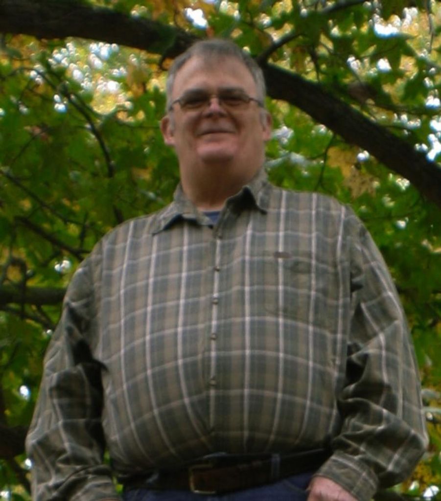 Loyd Allen Bradford Profile Photo