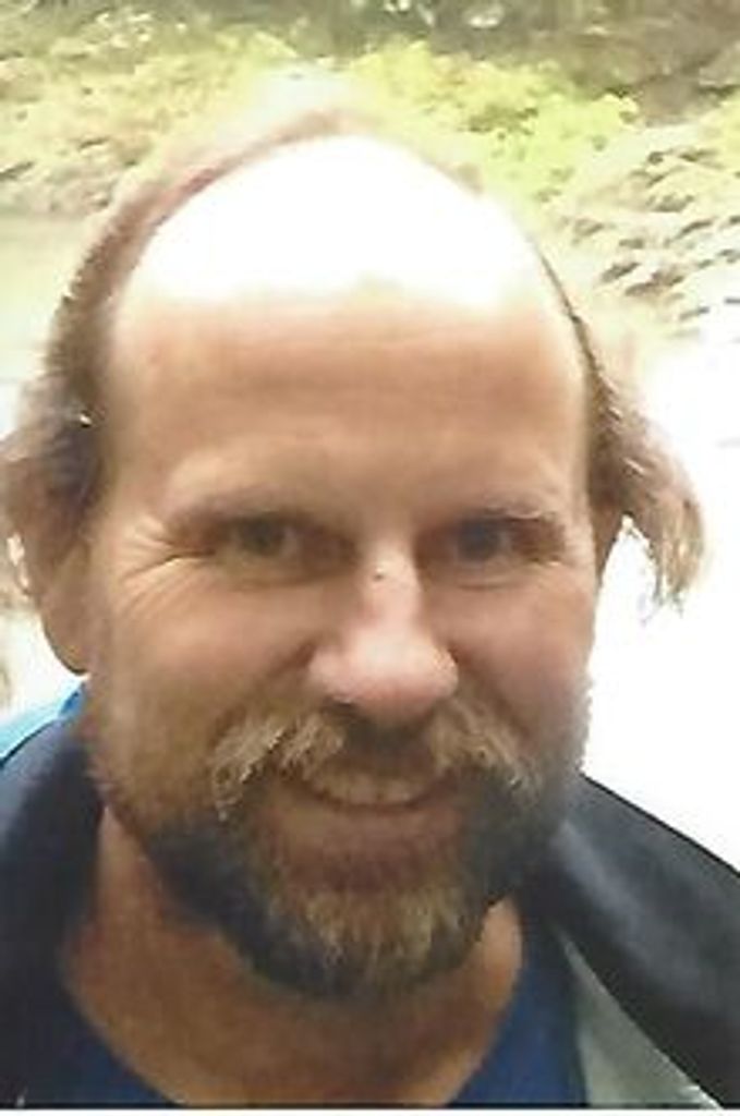 Christopher  F. Hatt Profile Photo