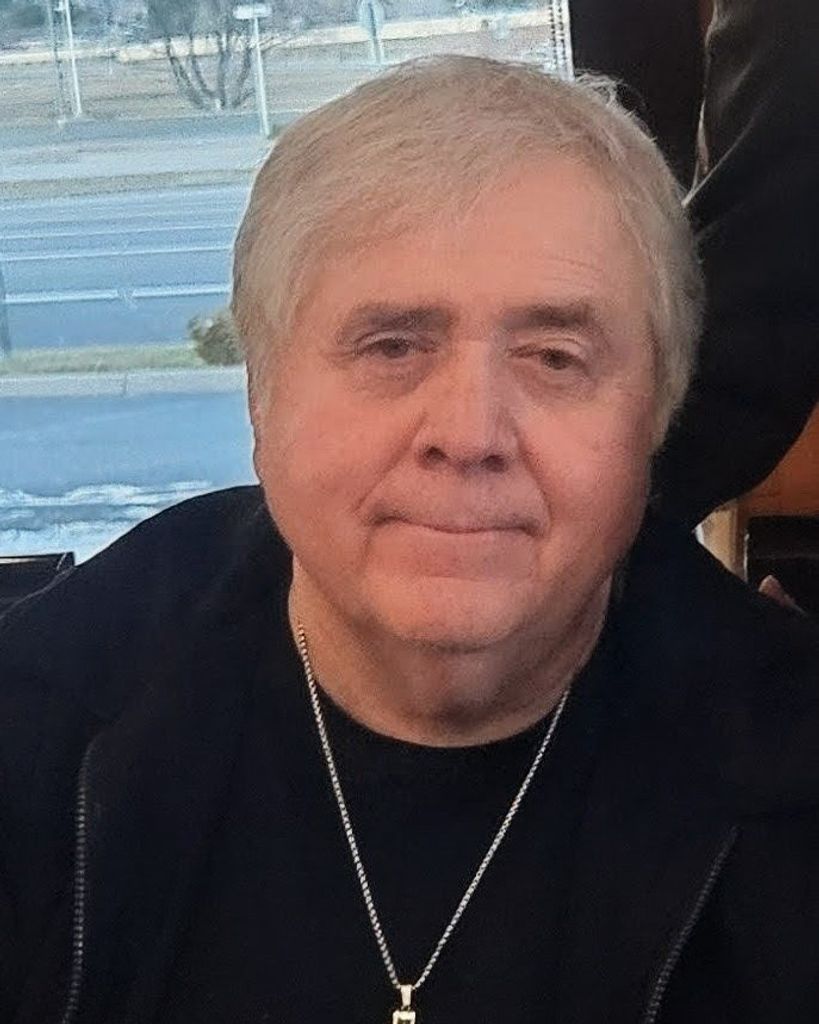 Robert Barcelona Profile Photo