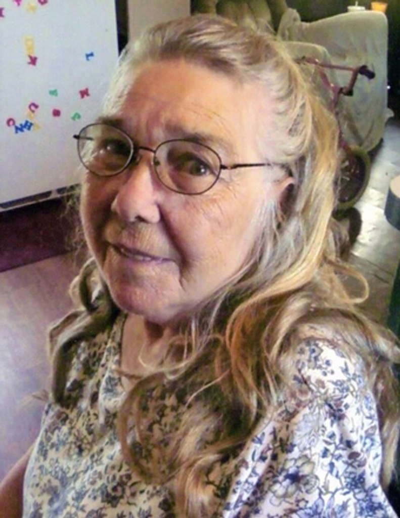 Pauline (Carroll) Phillips