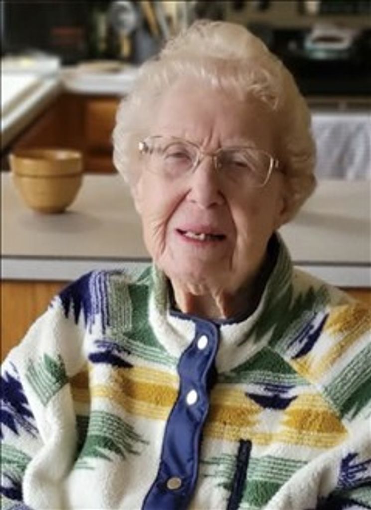 Marjorie Elizabeth Holt Profile Photo