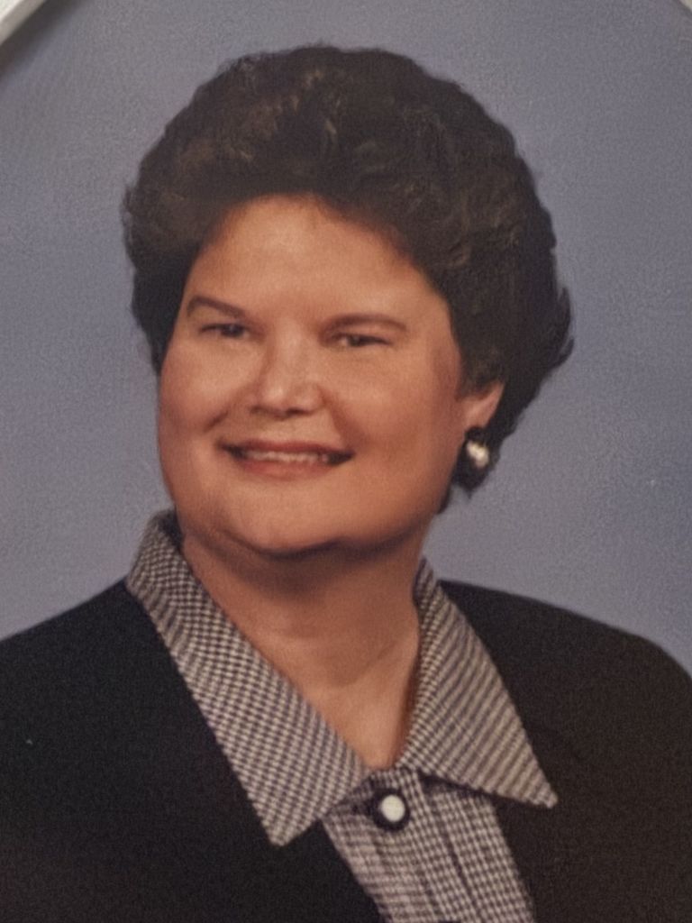Elizabeth Ramelle Provost Profile Photo