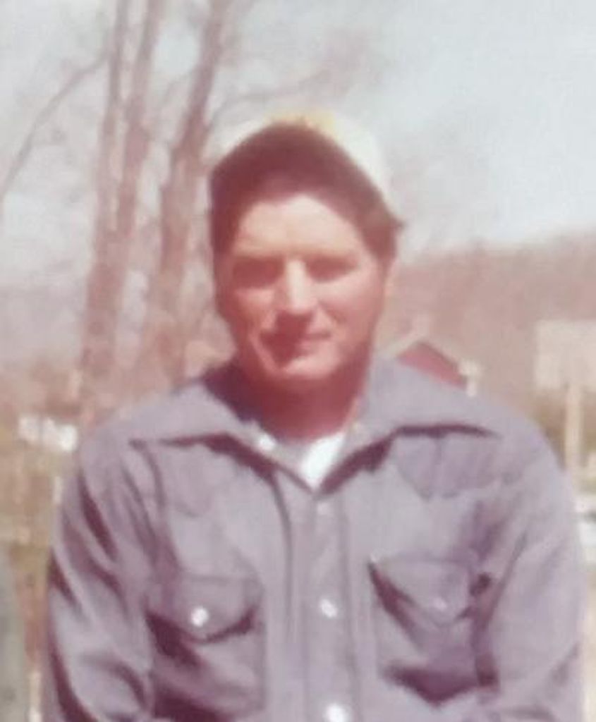 Ernest Lee Combs Profile Photo