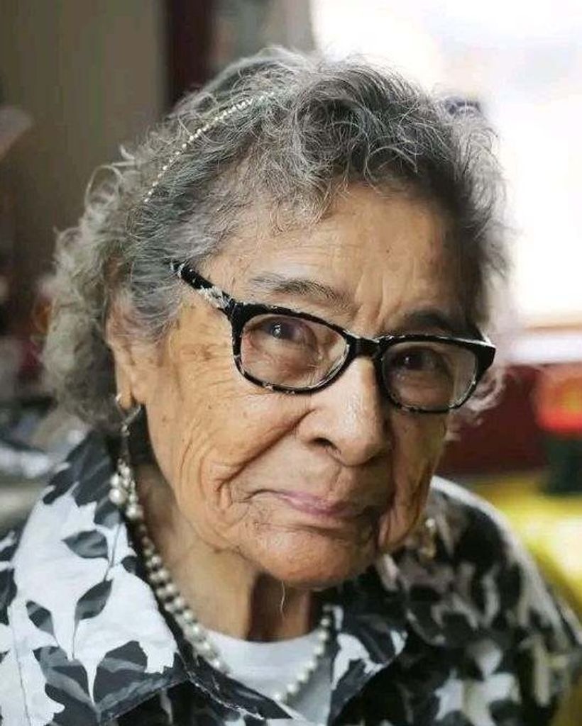 Ofelia Esquivel Profile Photo