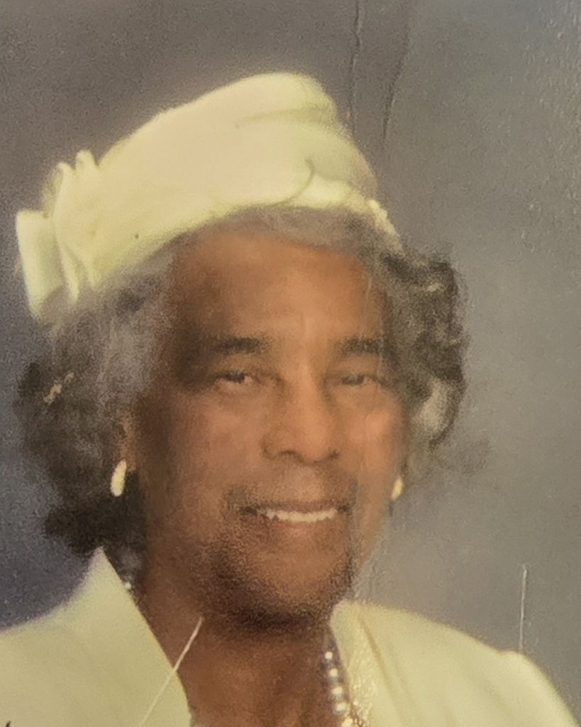 Mae Francis Lawson Profile Photo