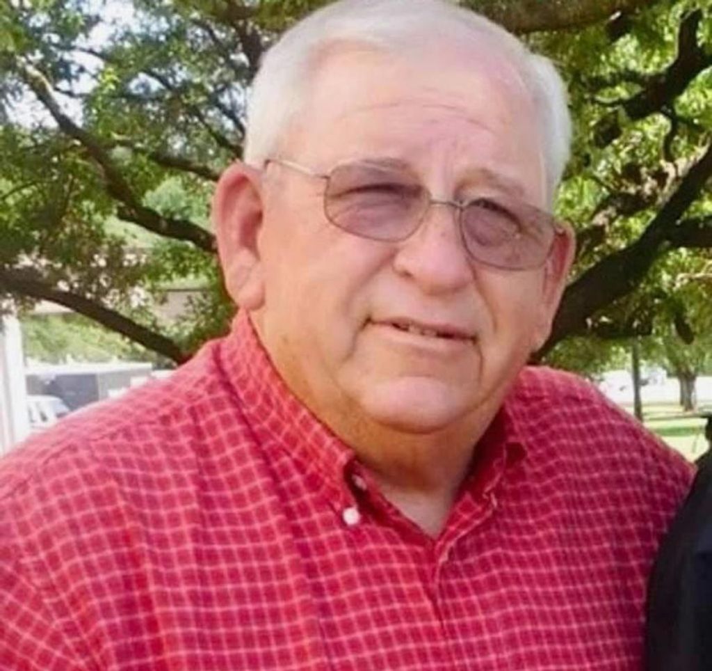 Anthony Robertson Profile Photo
