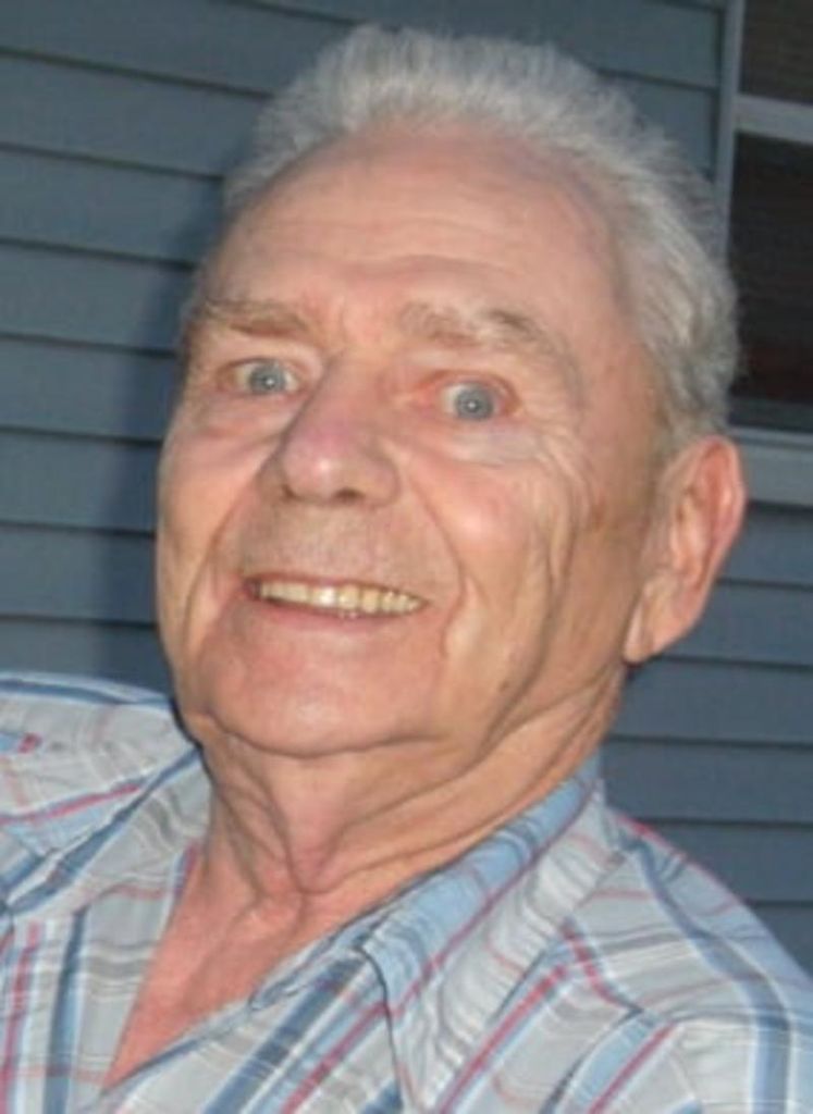 Robert Thomas Hall Profile Photo