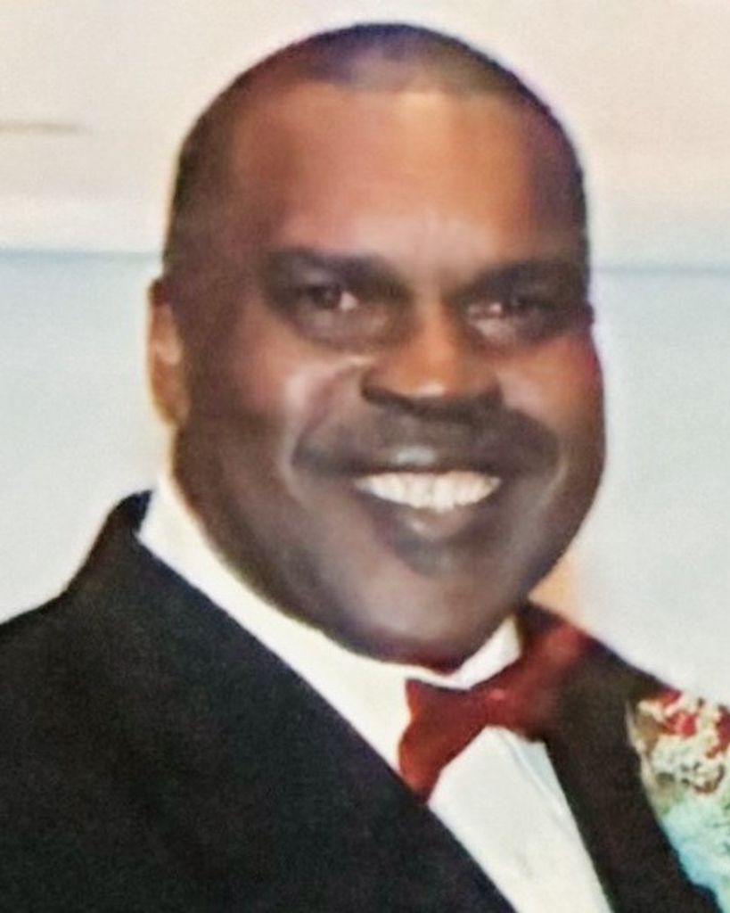 Derrick Holland Profile Photo