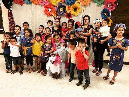 Rita Solis photo gallery thumbnail 30 of 276