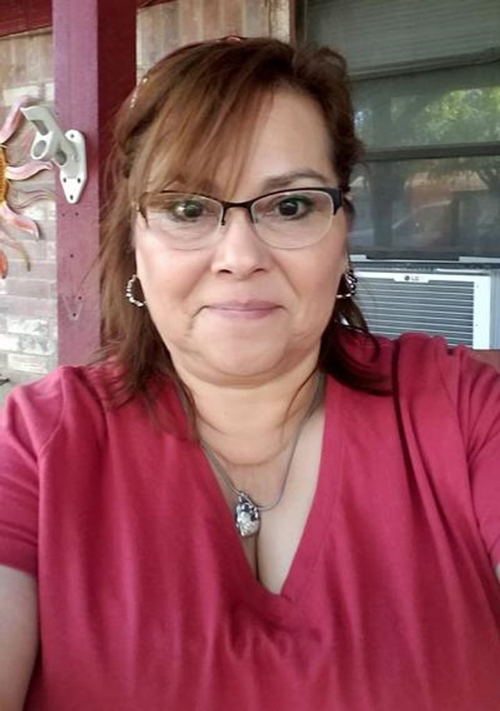 Rebecca Reyna Profile Photo