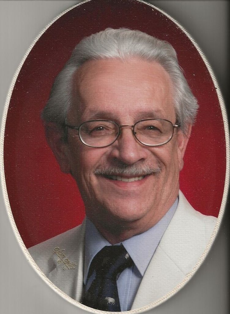 Kenneth Burington