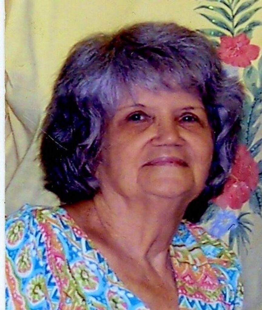 Betty White Long Profile Photo