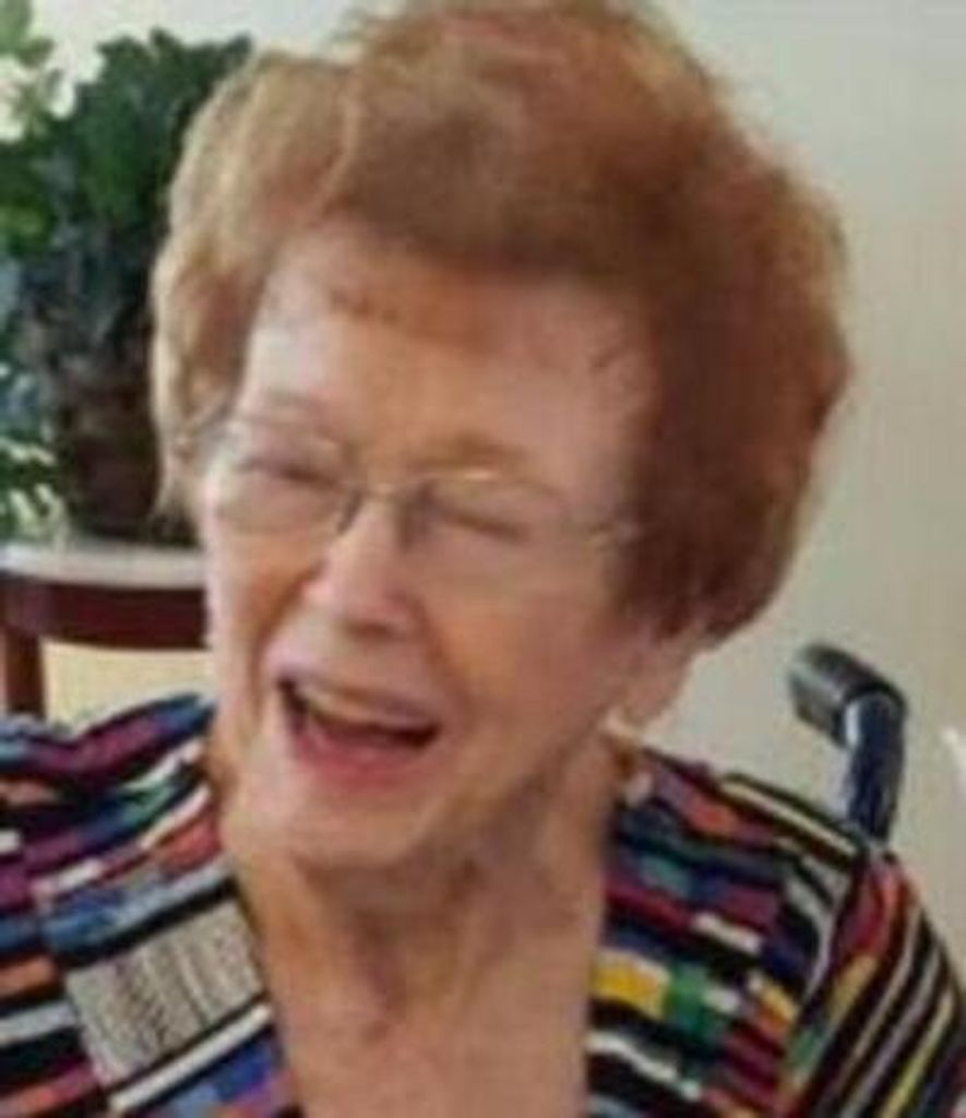 Polly Sue Bowlus Profile Photo