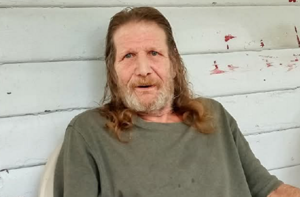 Daniel Arthur Left Profile Photo