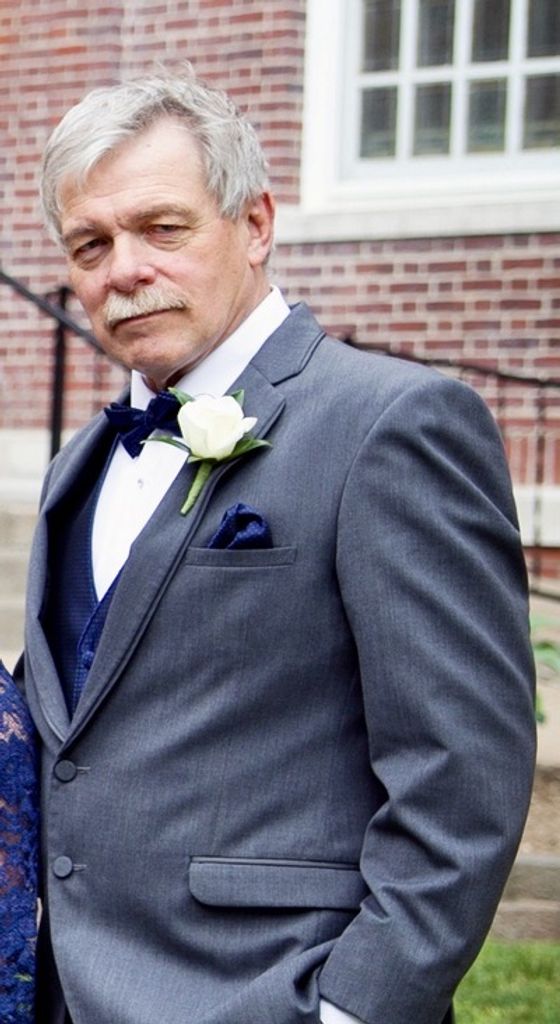 John Lloyd Manring Profile Photo