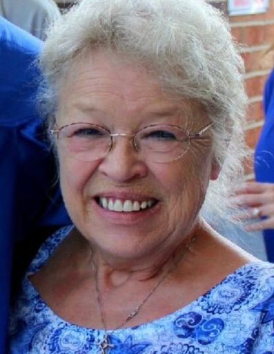 Vicki L. (Lawrence)  Carter Profile Photo