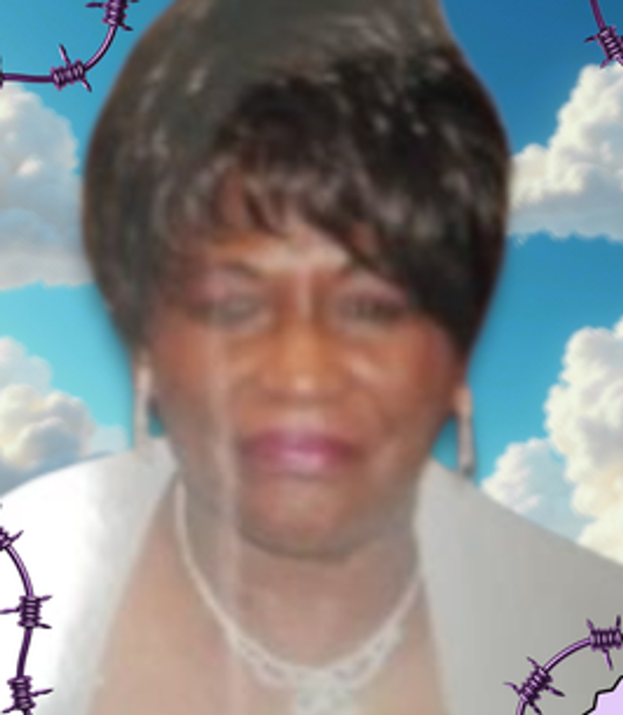 Stella Harleaux Profile Photo